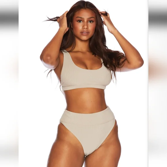 Beach riot bikini set - Picture 5 of 8